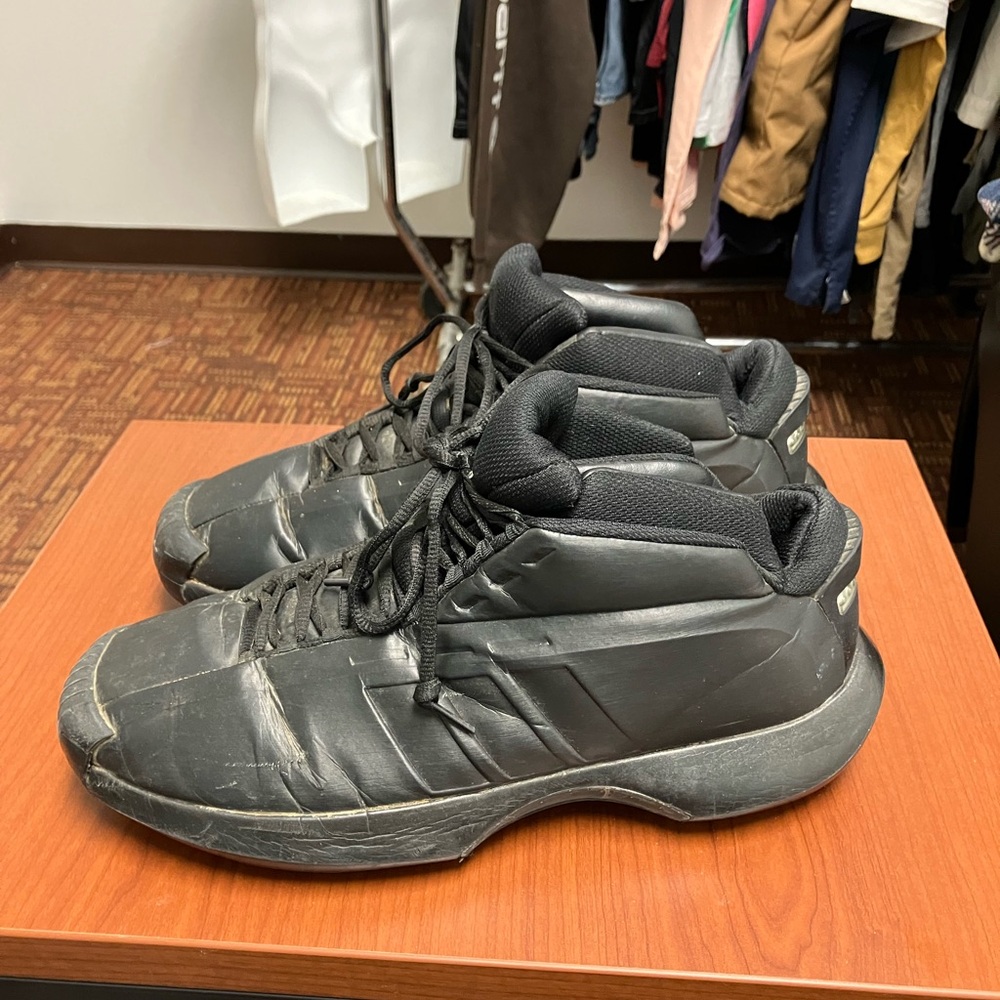 Men's Black Kobe Shoes